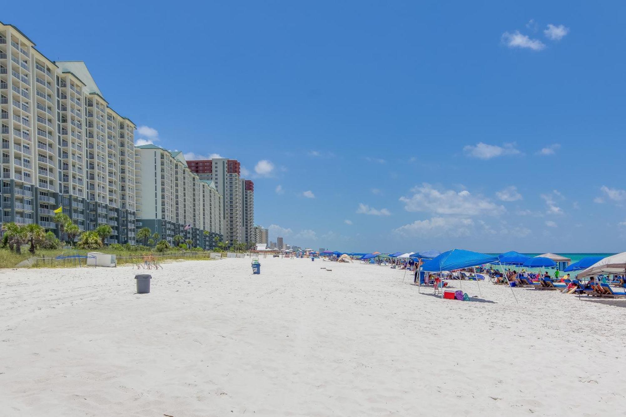 Beautiful Long Unit 1-1206! Two Gulf Masters! Holiday home *